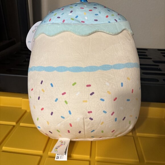 Squishmallows 10" Kiks Happy‎ Birthday Cake with Candle - Picture 4 of 5